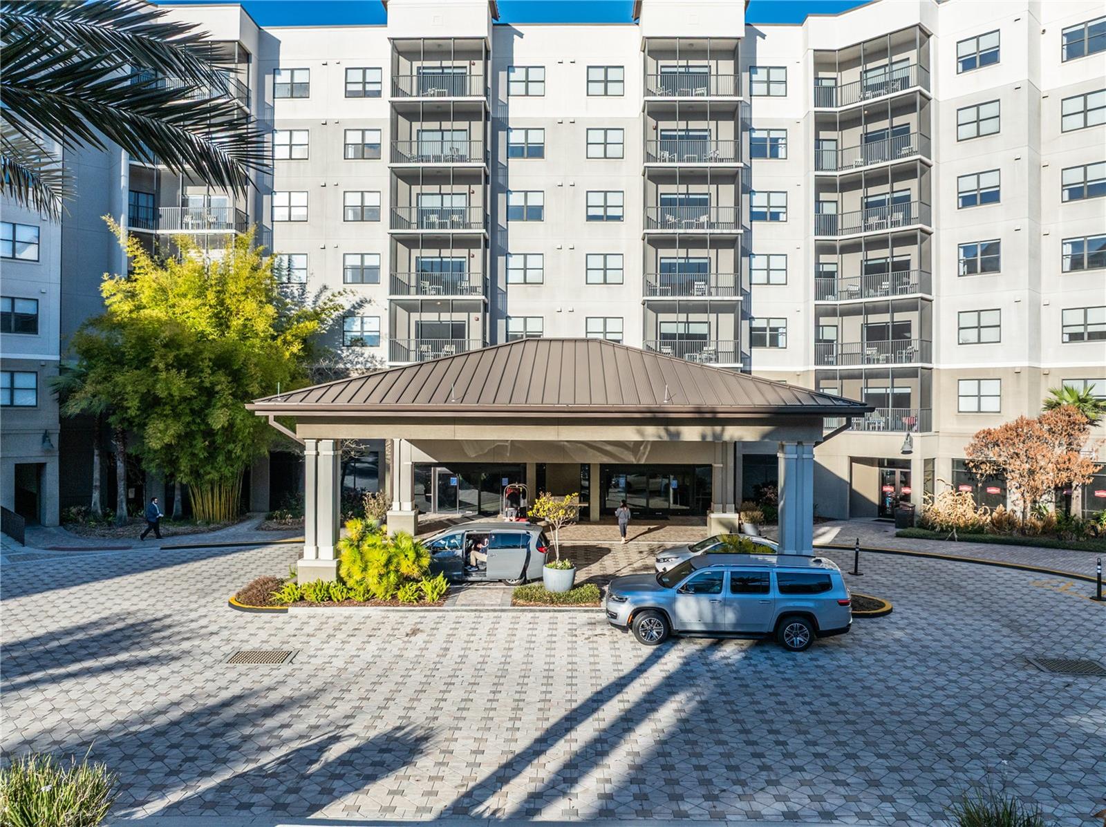 GROVE RESIDENCE & SPA HOTEL CONDO II - Residential