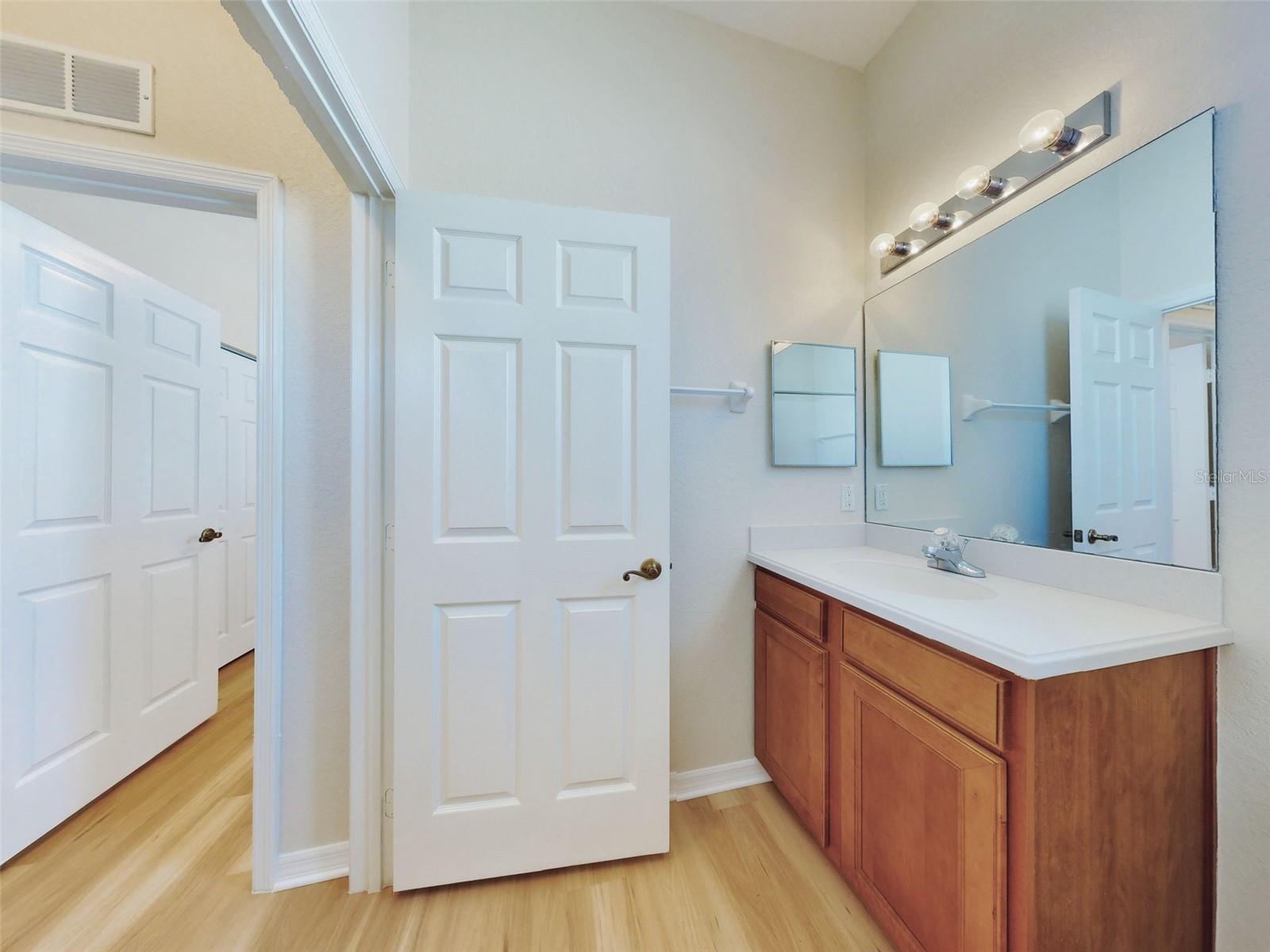 OVERLOOK OF STONECREST - Residential