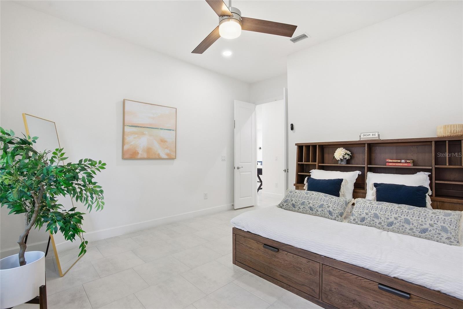 WINDING RIDGE - Residential