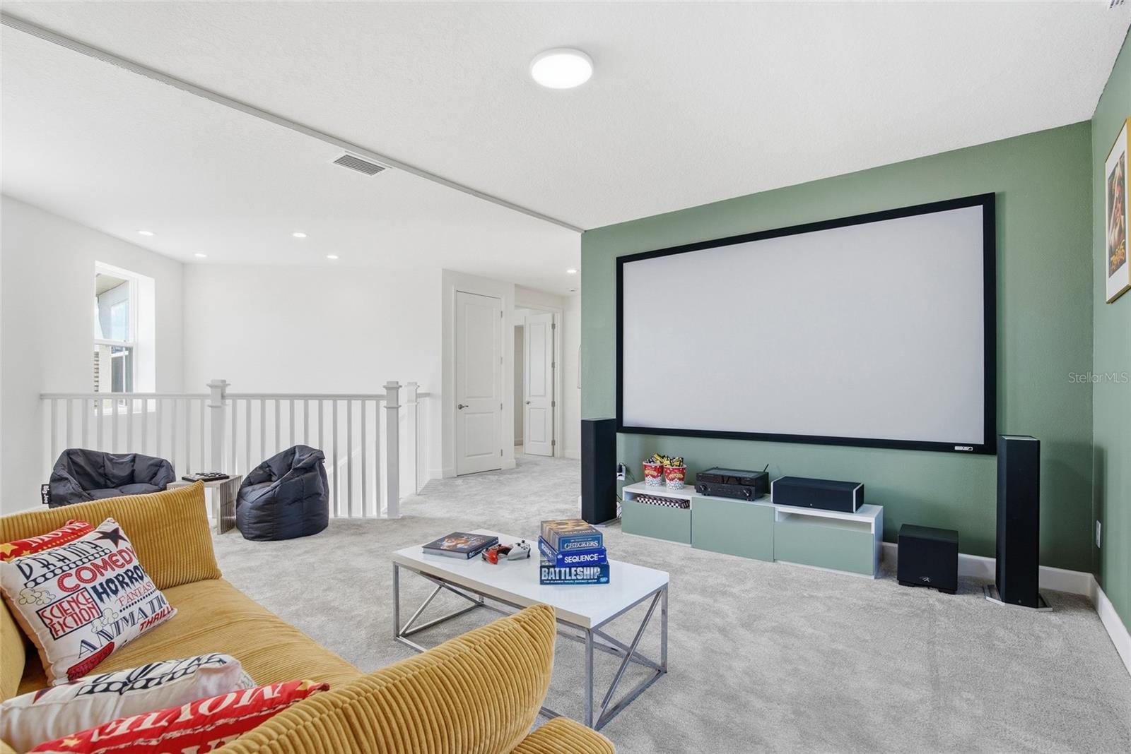 WINDING RIDGE - Residential