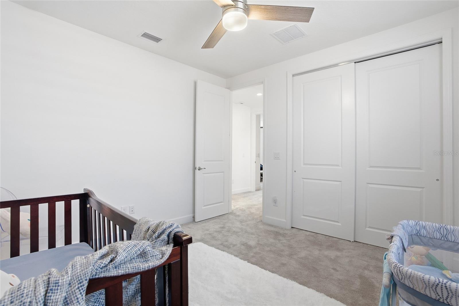 WINDING RIDGE - Residential