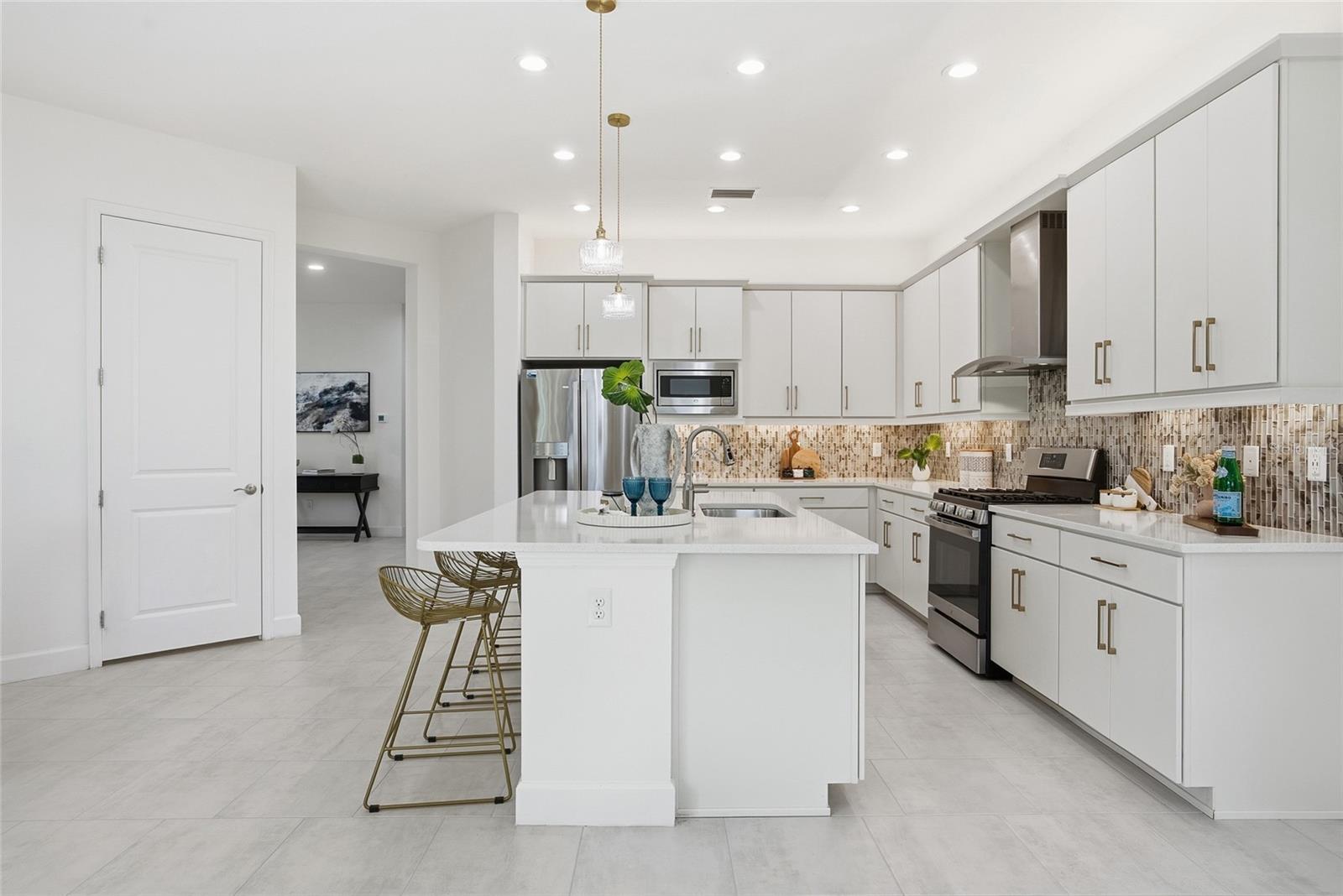 WINDING RIDGE - Residential