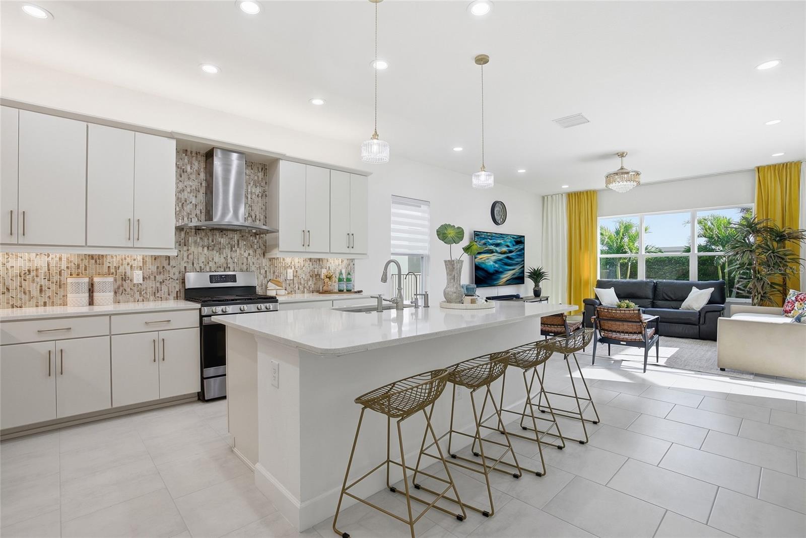 WINDING RIDGE - Residential