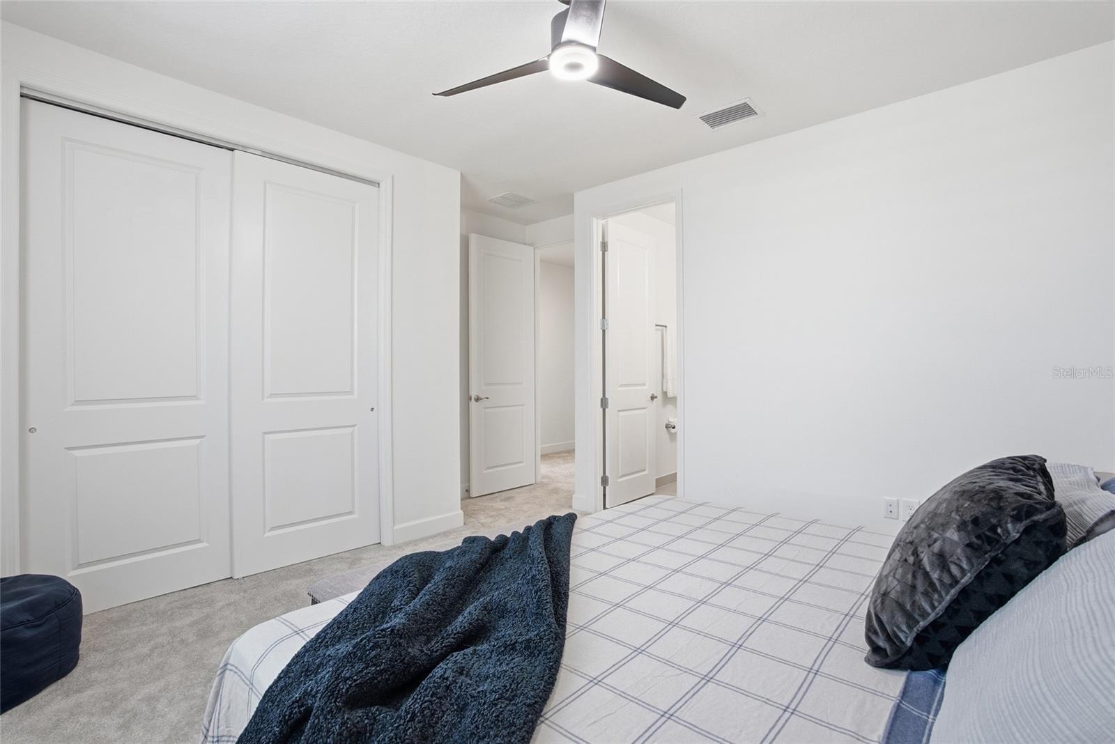 WINDING RIDGE - Residential