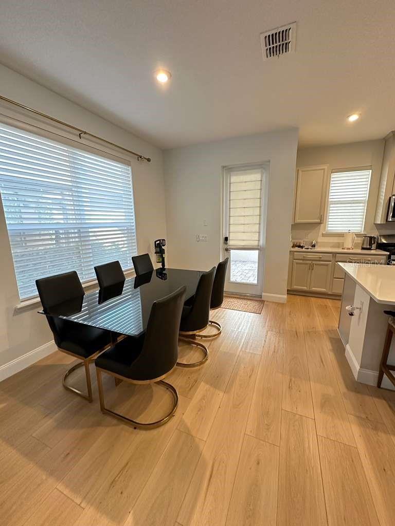 ENCLAVE/HAMLIN - Residential Lease