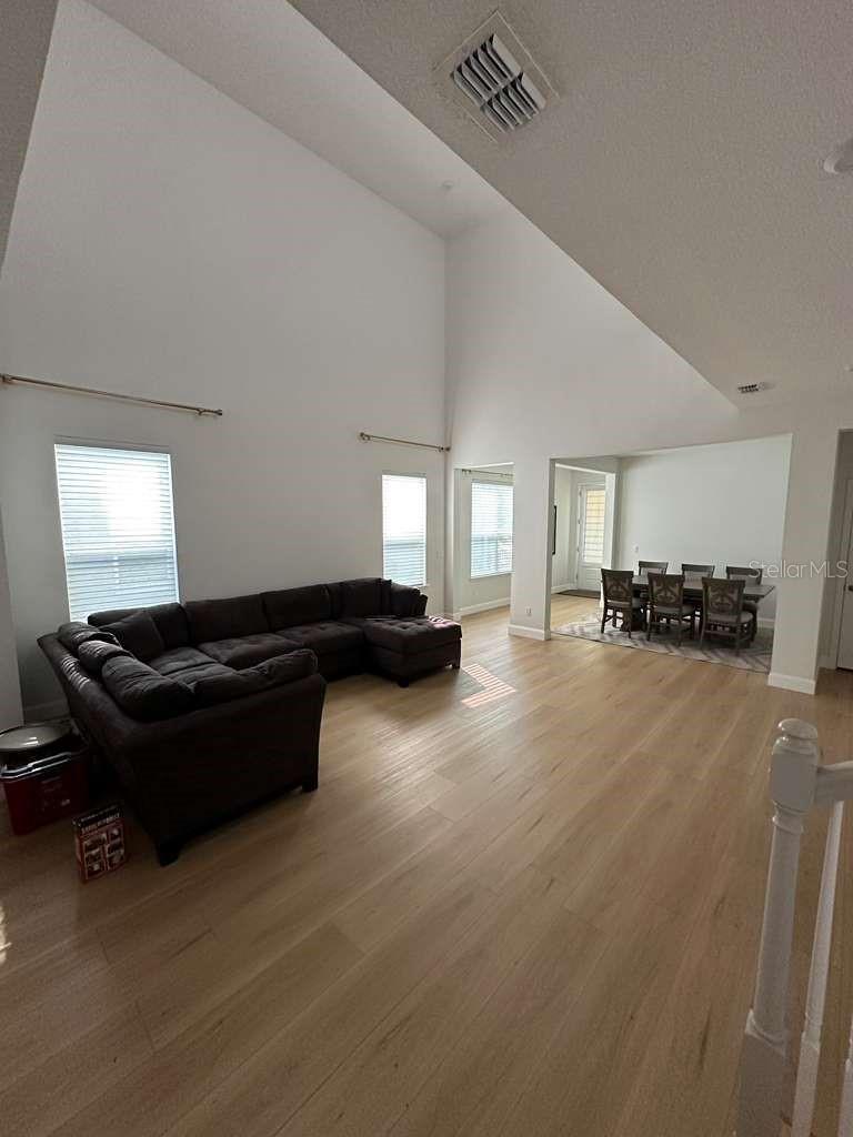 ENCLAVE/HAMLIN - Residential Lease