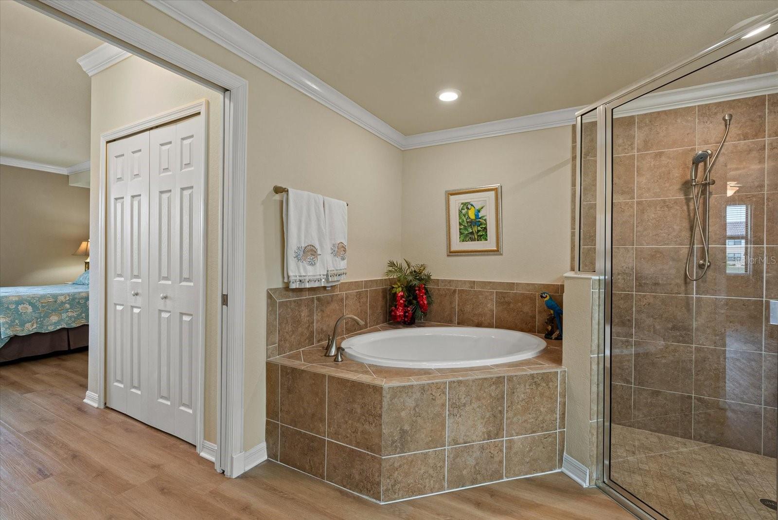 COACH HOMES 1 AT GRAN PARADISO - Residential