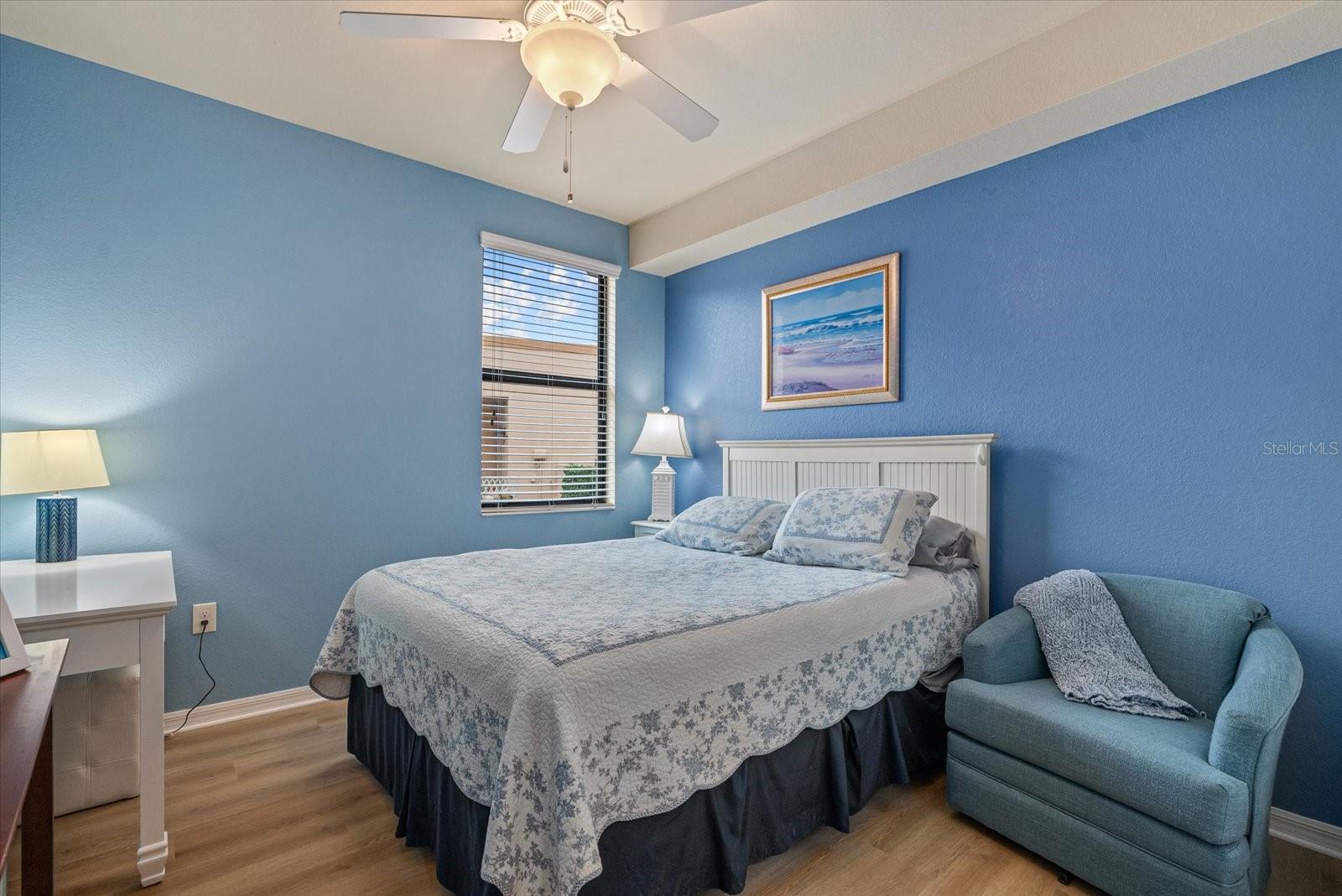 COACH HOMES 1 AT GRAN PARADISO - Residential