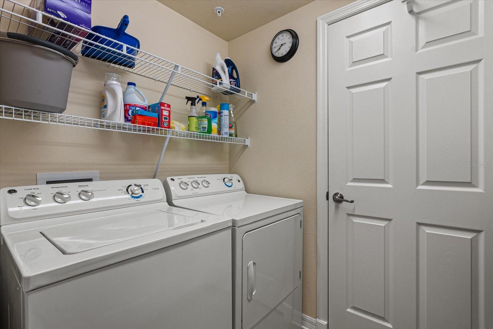 COACH HOMES 1 AT GRAN PARADISO - Residential