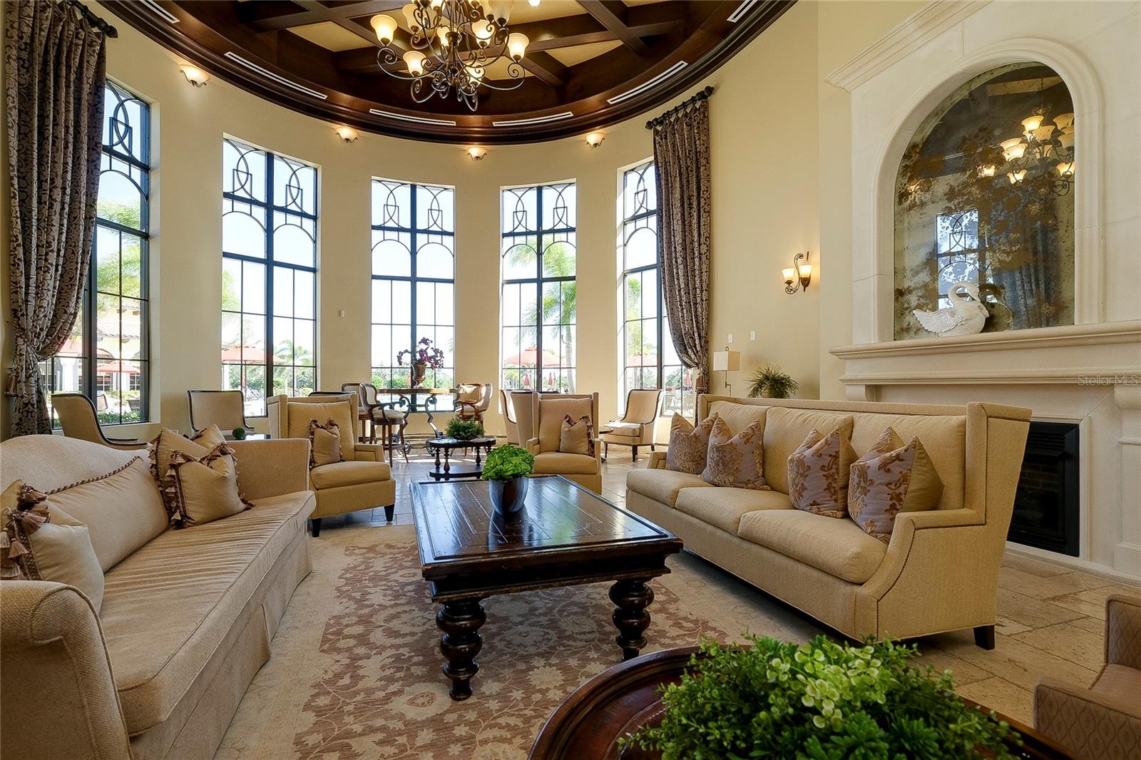 COACH HOMES 1 AT GRAN PARADISO - Residential