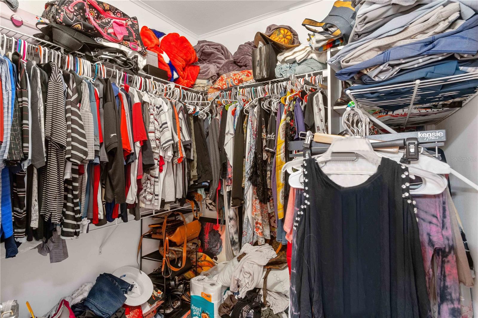 RIO VILLA LAKES - Residential