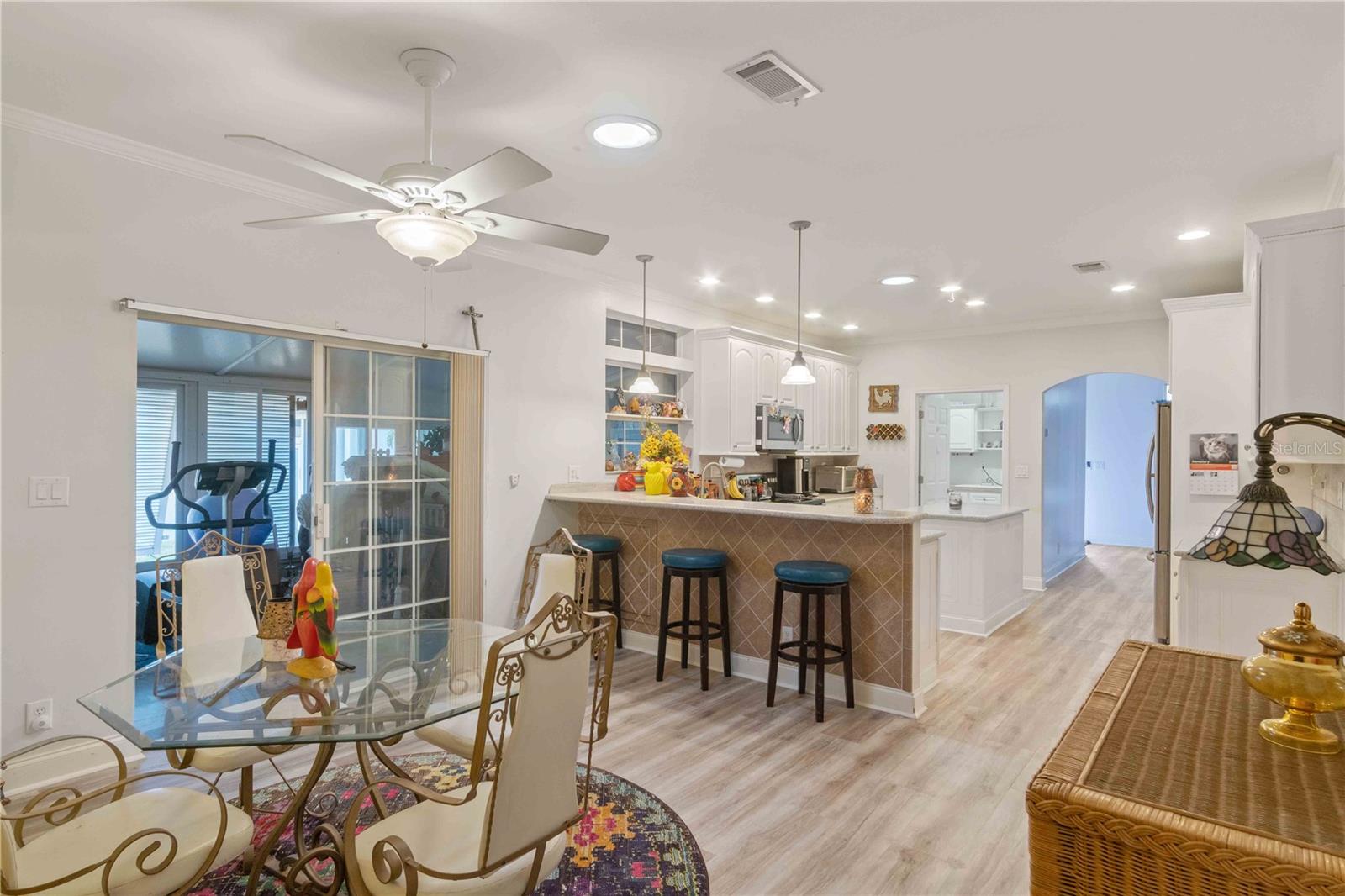 RIO VILLA LAKES - Residential