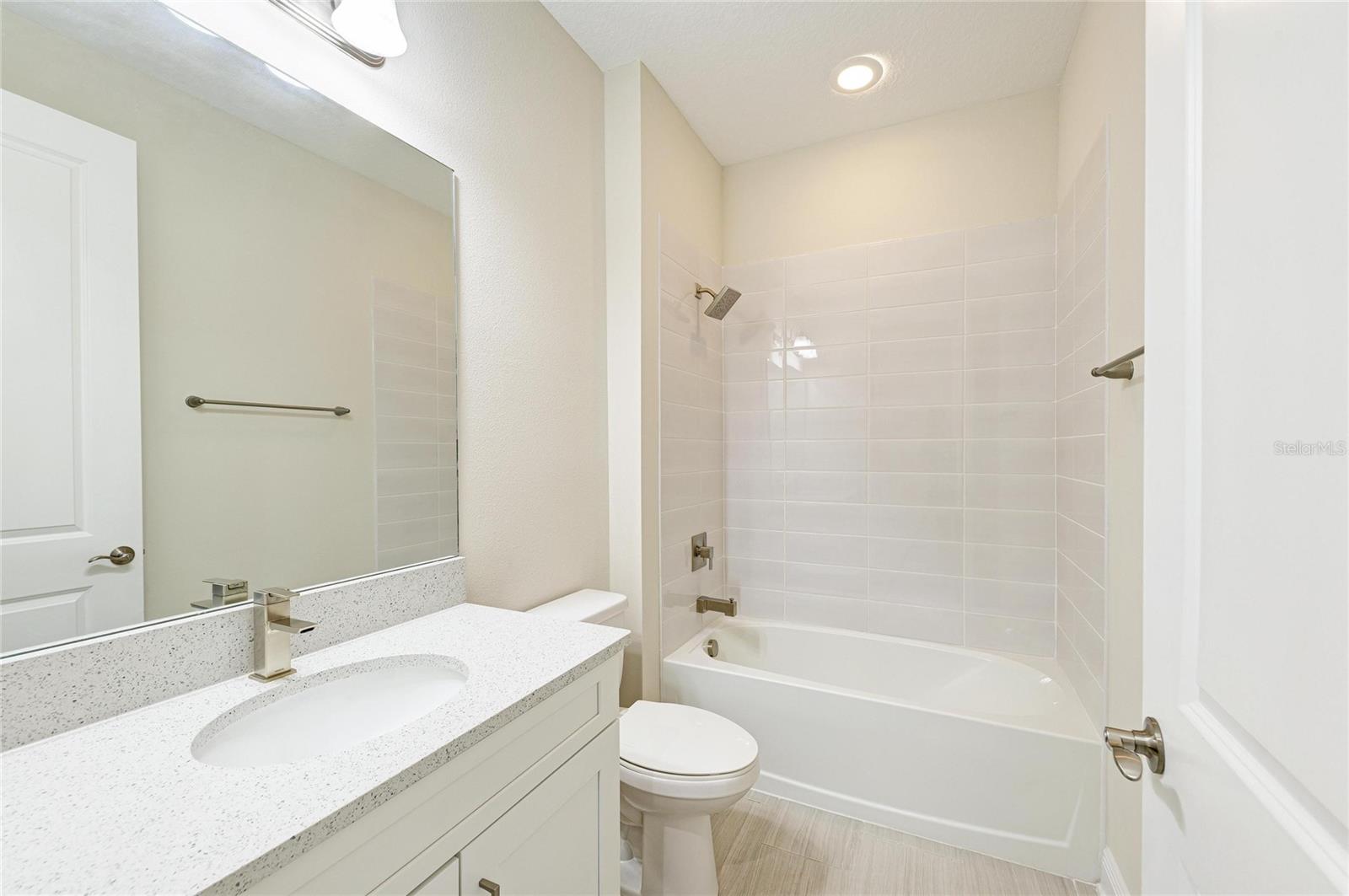 RIVERSIDE PRESERVE PH II - Residential