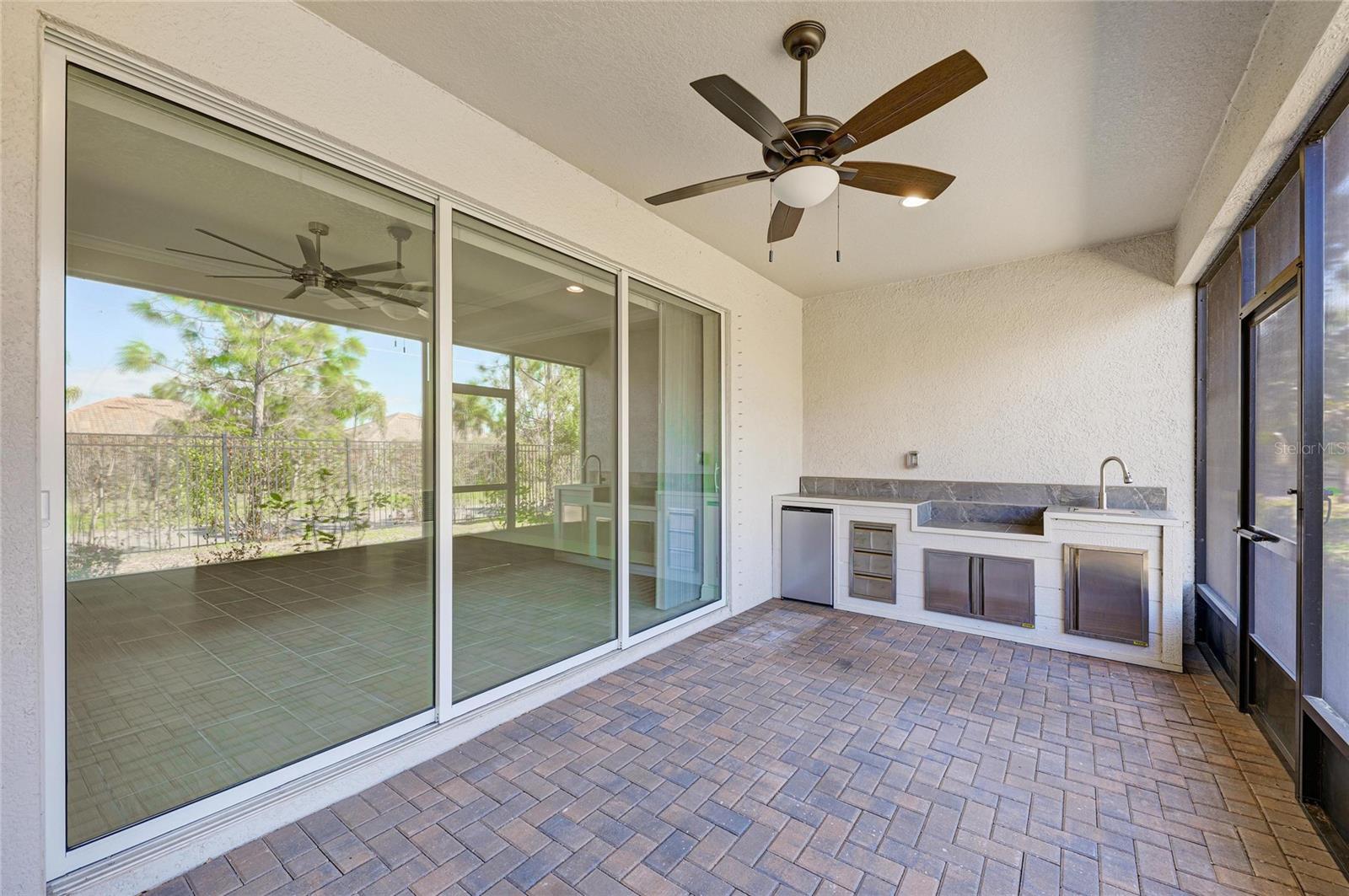 RIVERSIDE PRESERVE PH II - Residential