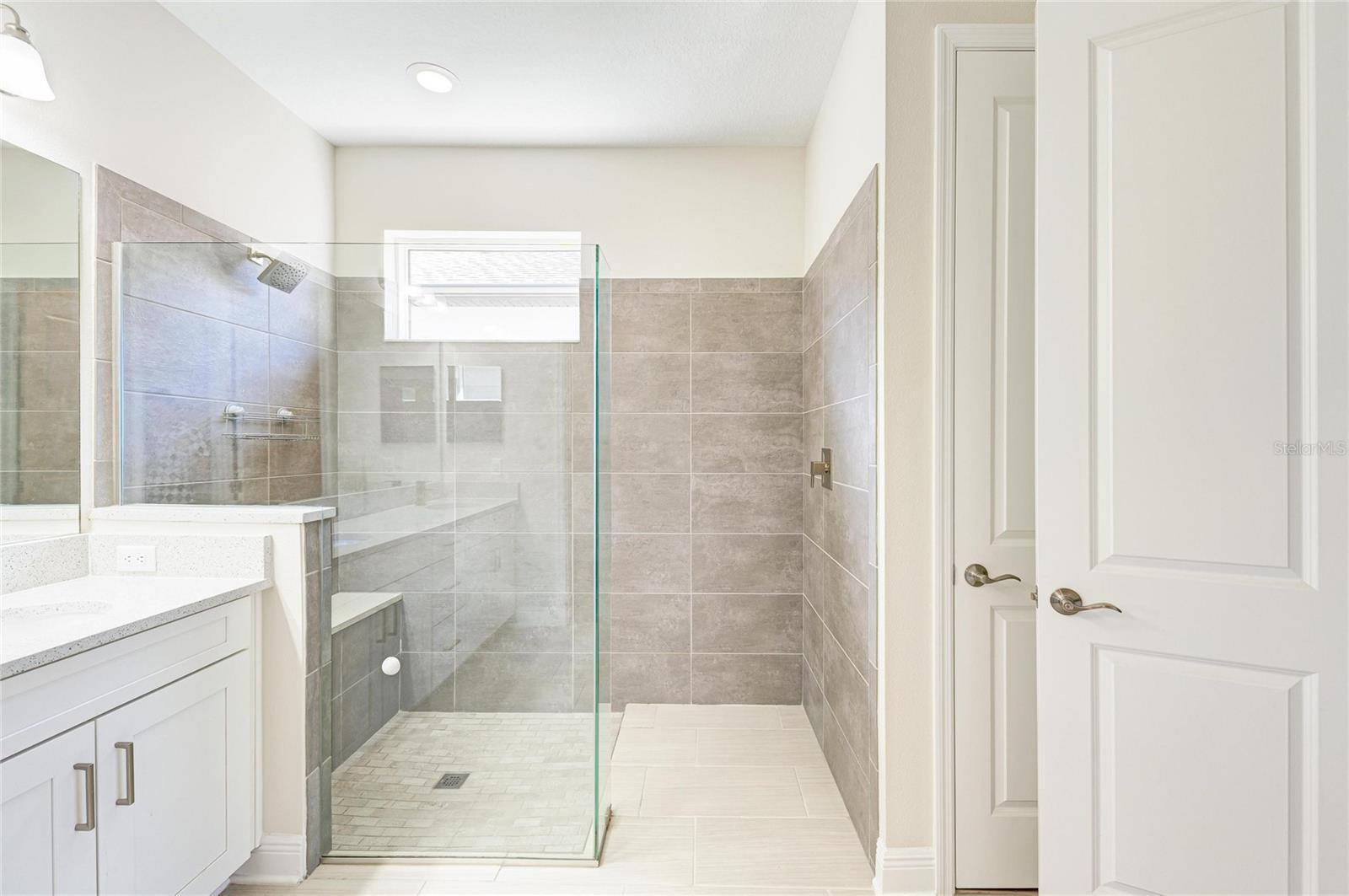 RIVERSIDE PRESERVE PH II - Residential