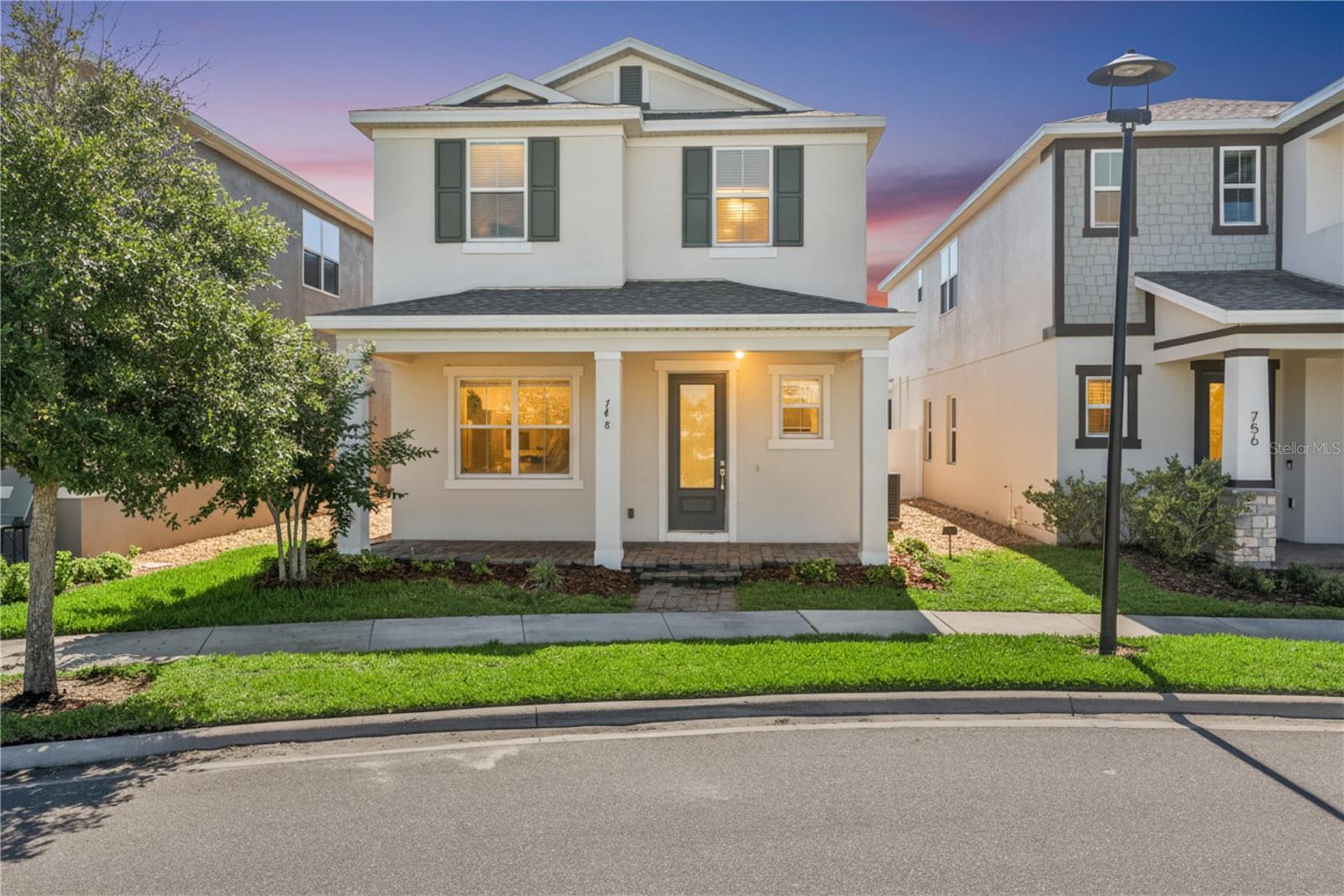 748 COSTA LANE