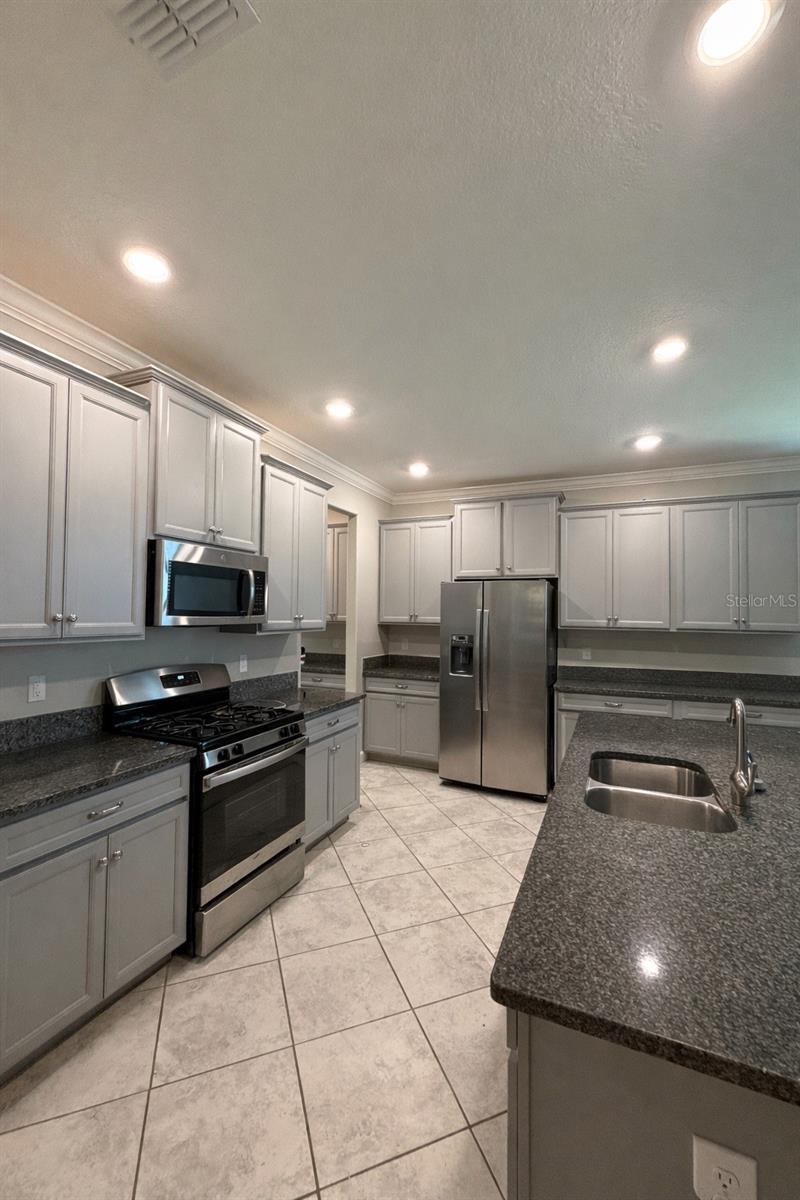 OAKWOOD PRESERVE - Residential