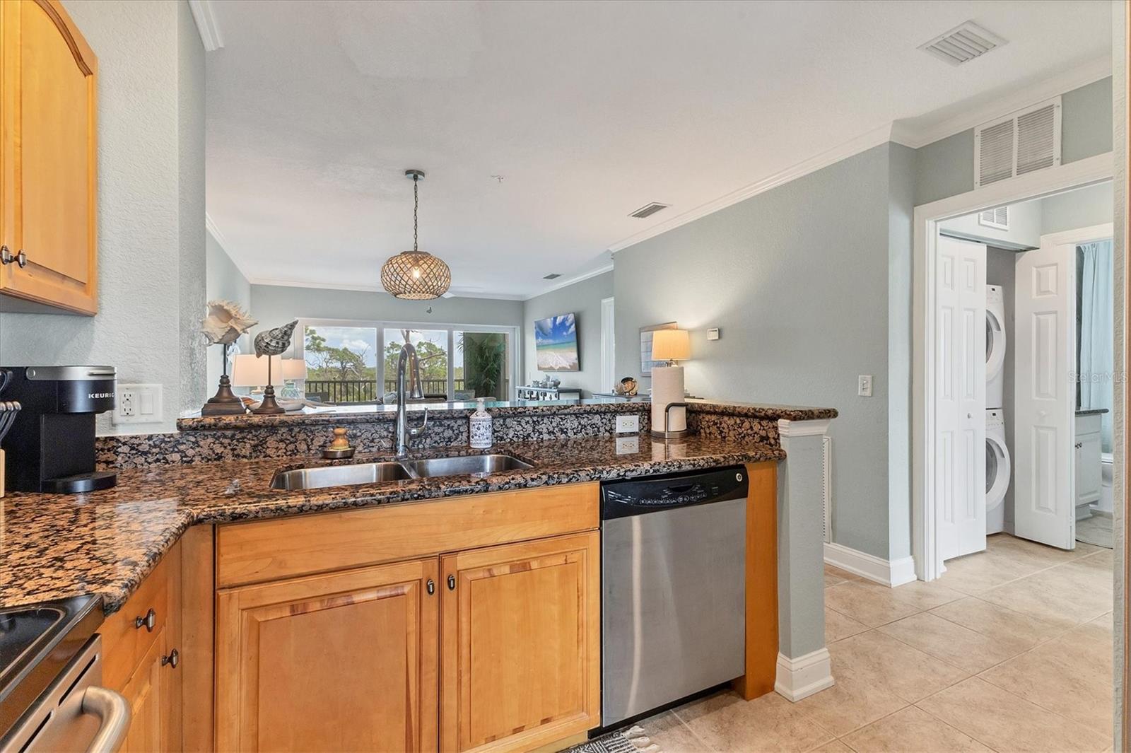 CAPE HAZE RESIDENCE C 7/9 - Residential