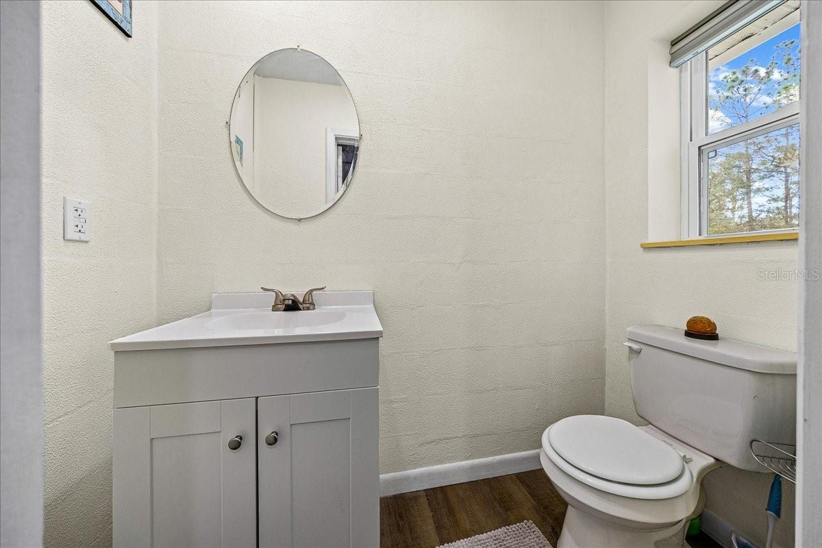 RAINBOW LAKES ESTATE - Residential