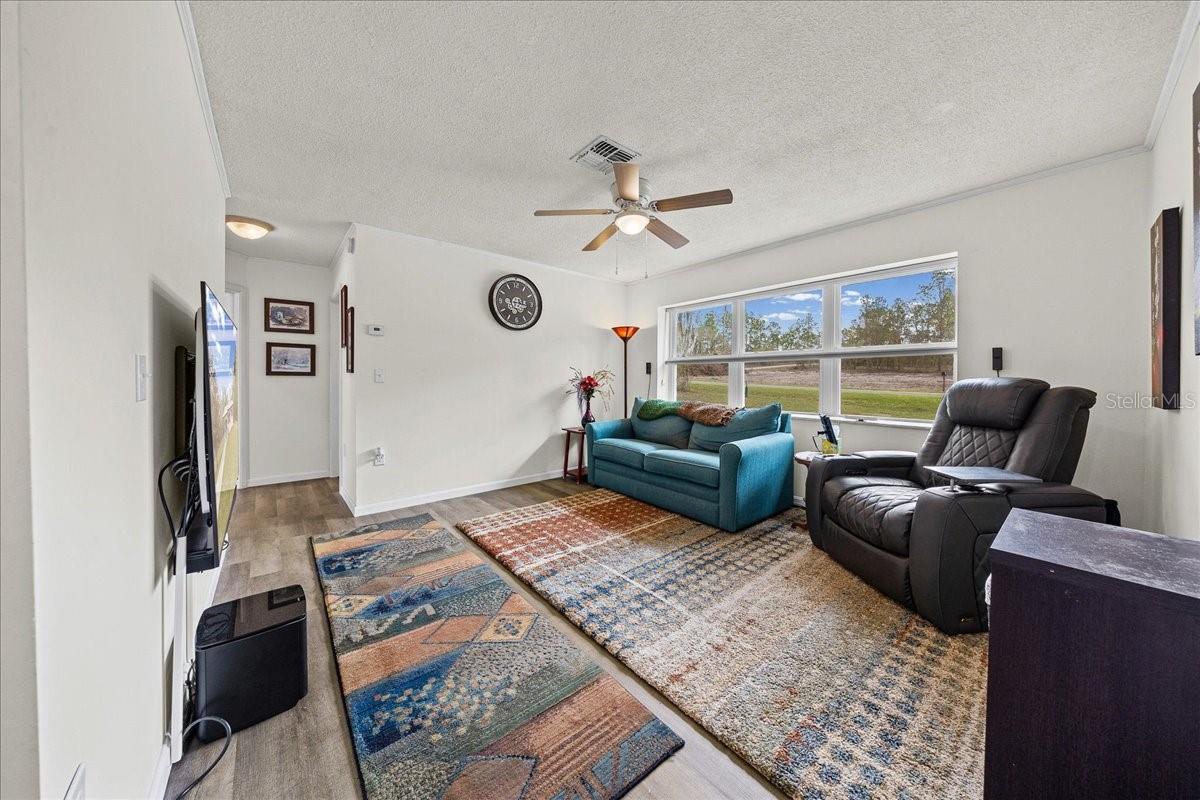 RAINBOW LAKES ESTATE - Residential