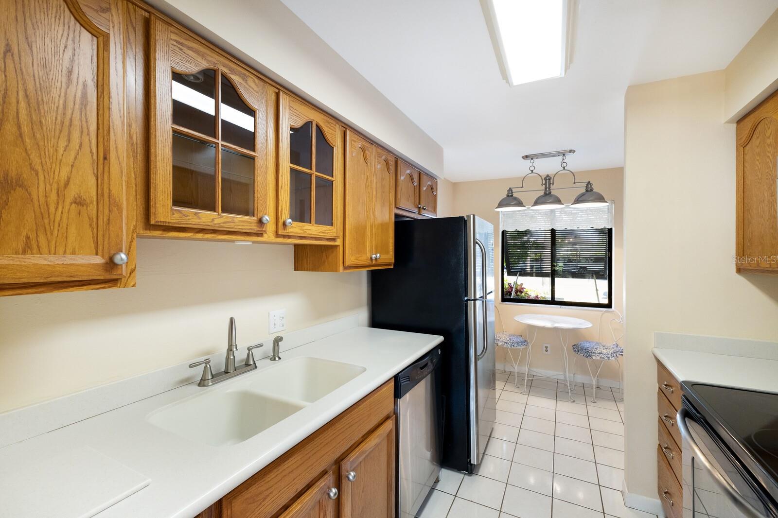 LONGWATER CHASE - Residential Lease