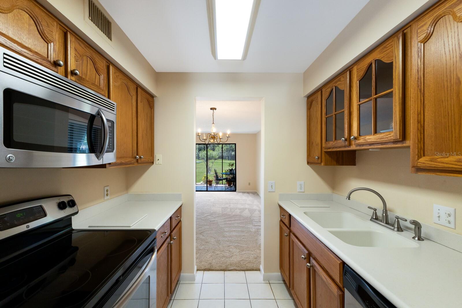 LONGWATER CHASE - Residential Lease