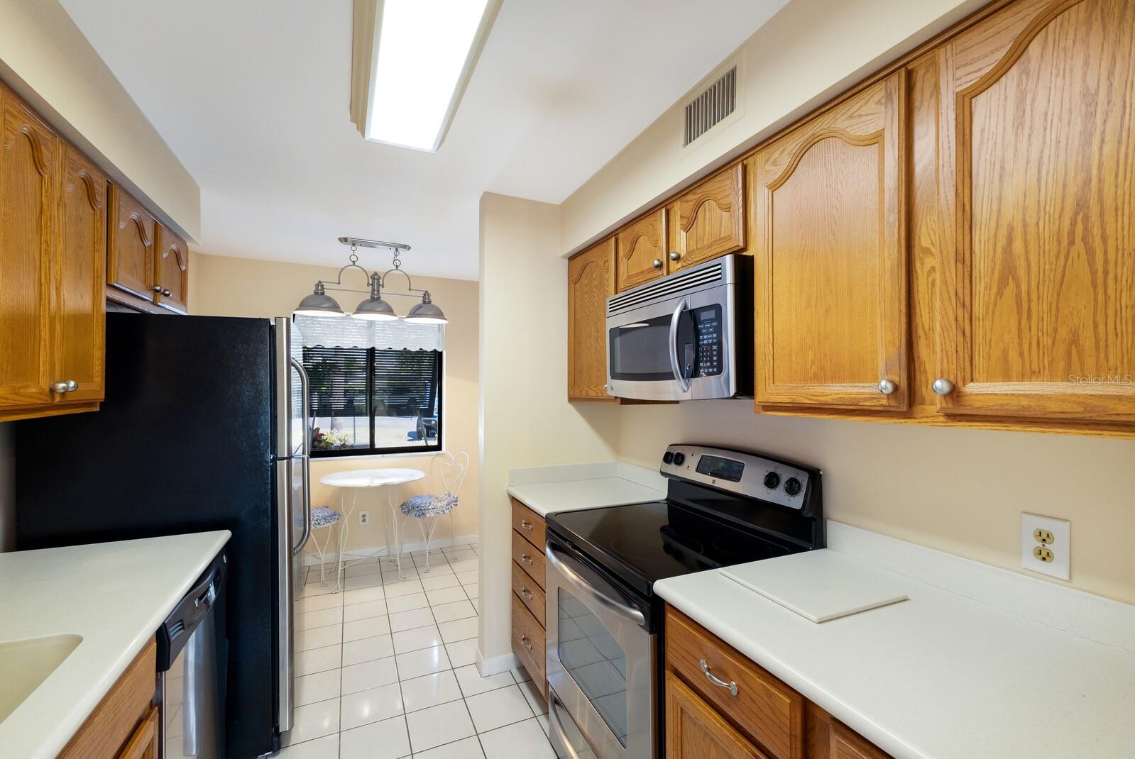 LONGWATER CHASE - Residential Lease