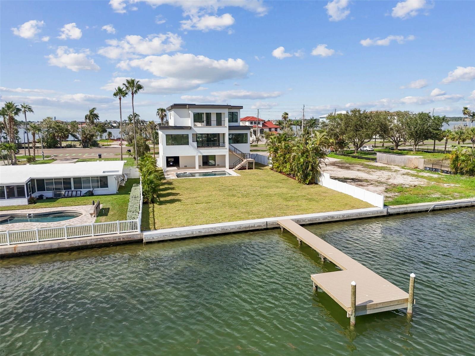 PARADISE ISLAND 1ST ADD - Residential