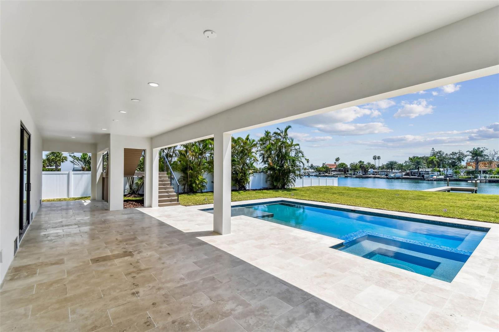 PARADISE ISLAND 1ST ADD - Residential