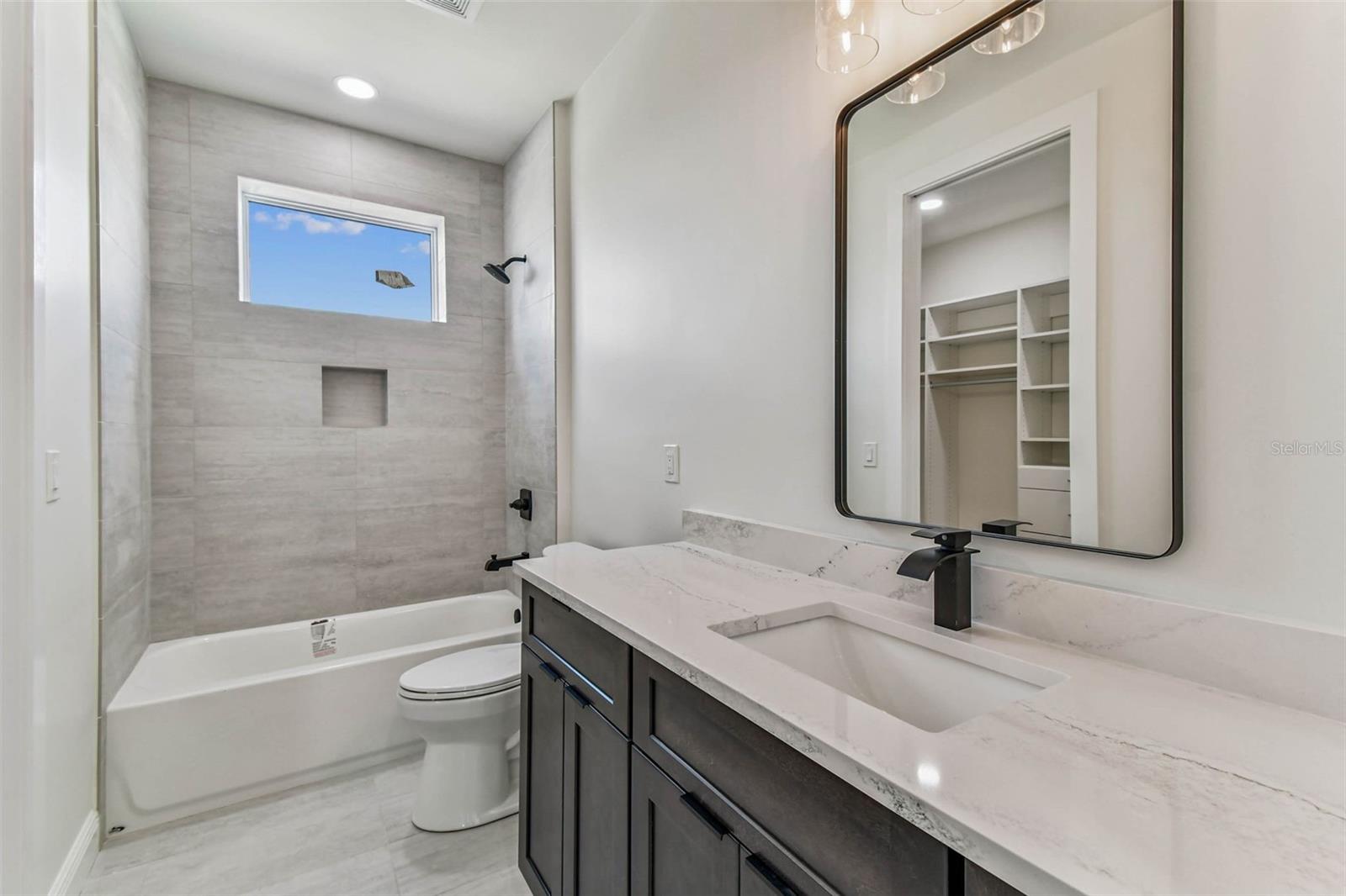 PARADISE ISLAND 1ST ADD - Residential