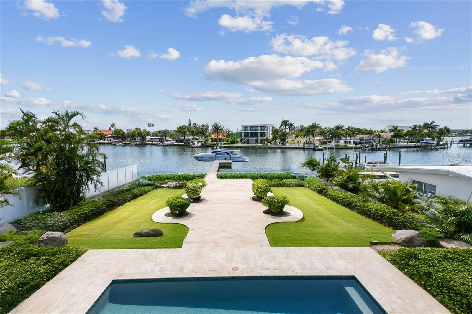 PARADISE ISLAND 1ST ADD - Residential