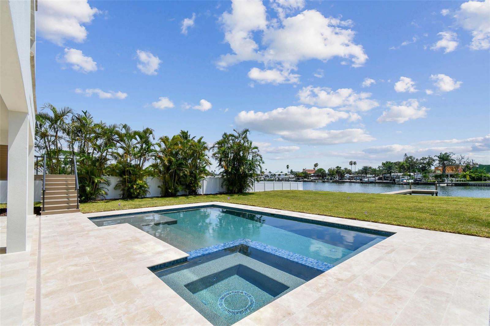 PARADISE ISLAND 1ST ADD - Residential