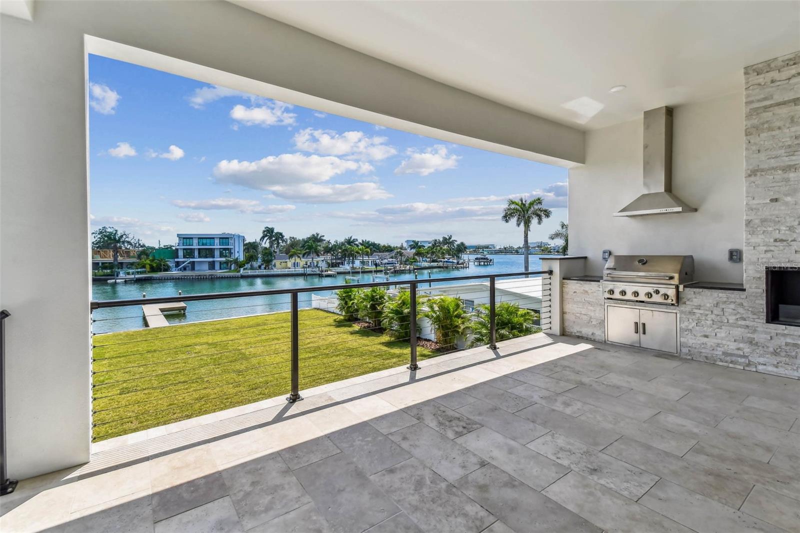 PARADISE ISLAND 1ST ADD - Residential