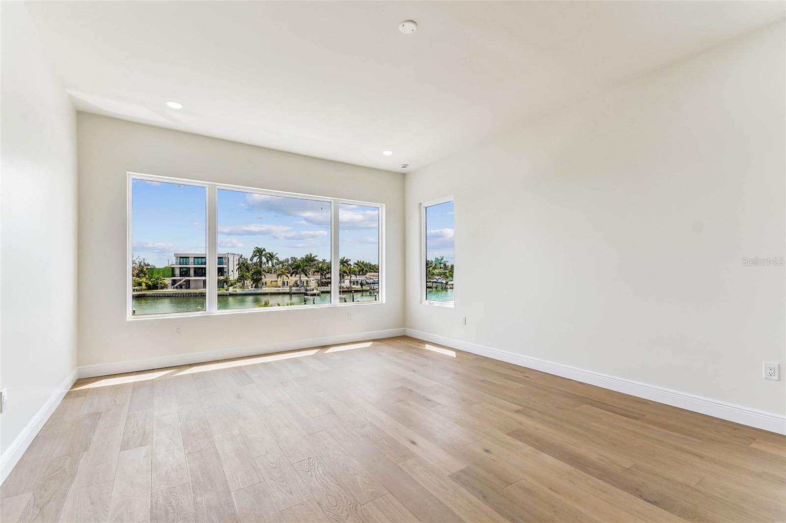 PARADISE ISLAND 1ST ADD - Residential