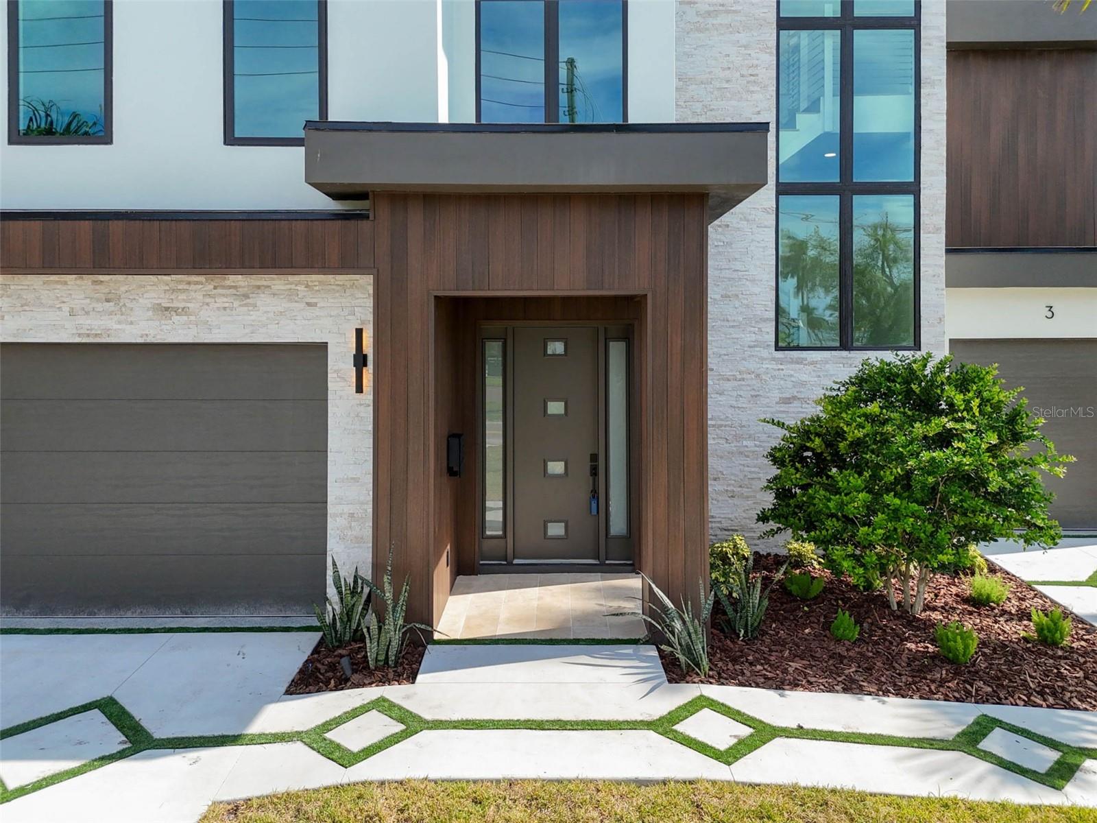 PARADISE ISLAND 1ST ADD - Residential