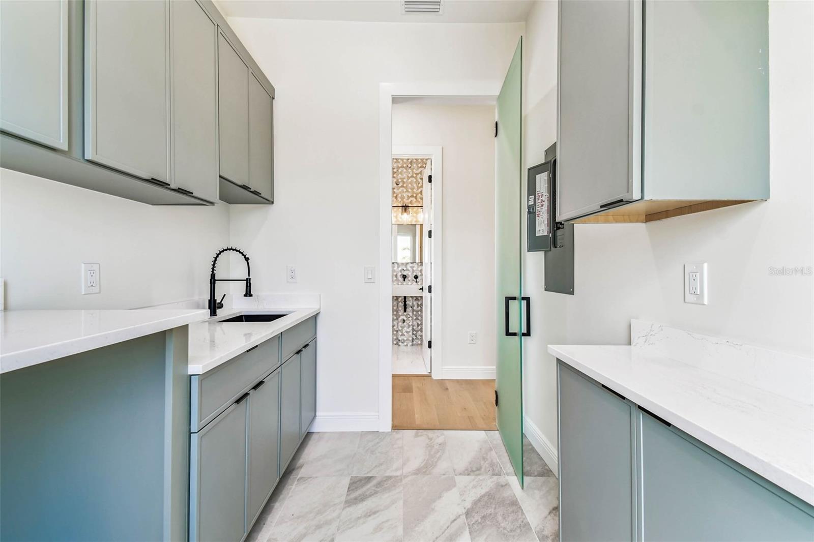 PARADISE ISLAND 1ST ADD - Residential