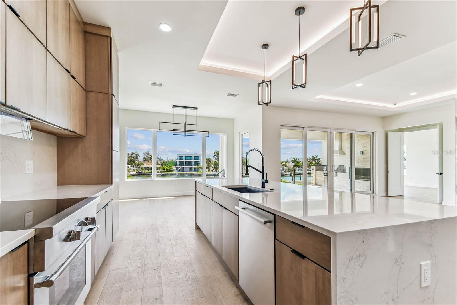 PARADISE ISLAND 1ST ADD - Residential