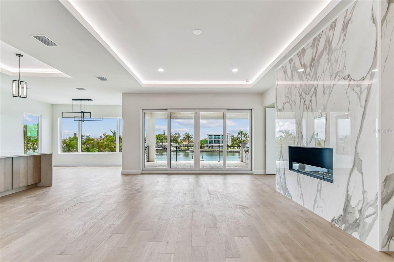 PARADISE ISLAND 1ST ADD - Residential