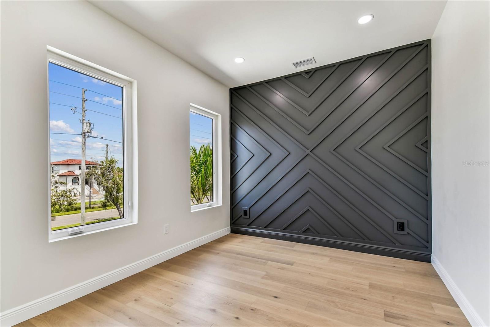 PARADISE ISLAND 1ST ADD - Residential