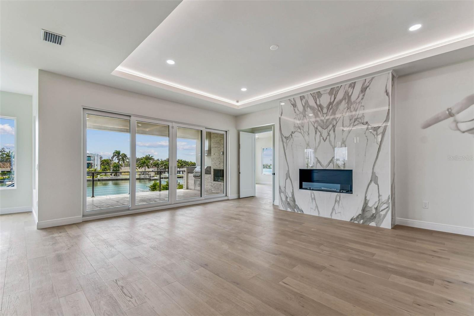 PARADISE ISLAND 1ST ADD - Residential