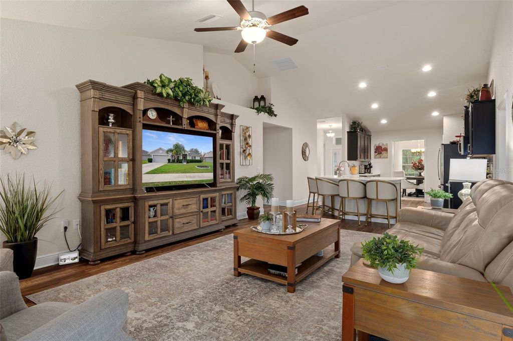 Photo of 6806 Wirevine Drive, Brooksville, FL 34602 (MLS # W7879355)