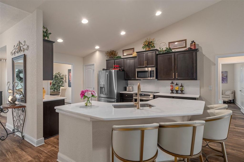Photo of 6806 Wirevine Drive, Brooksville, FL 34602 (MLS # W7879355)