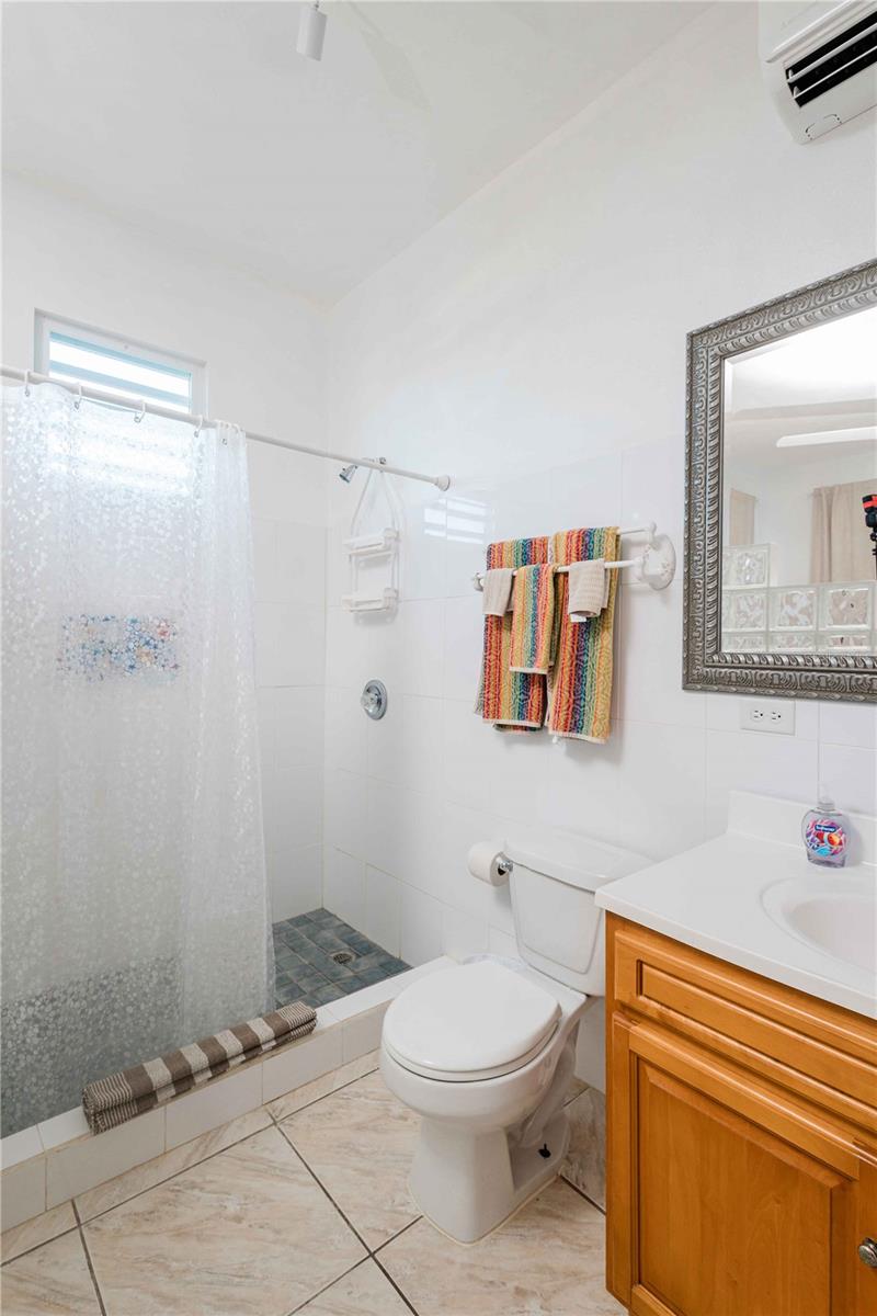 BRAVOS DE BOSTON - Residential