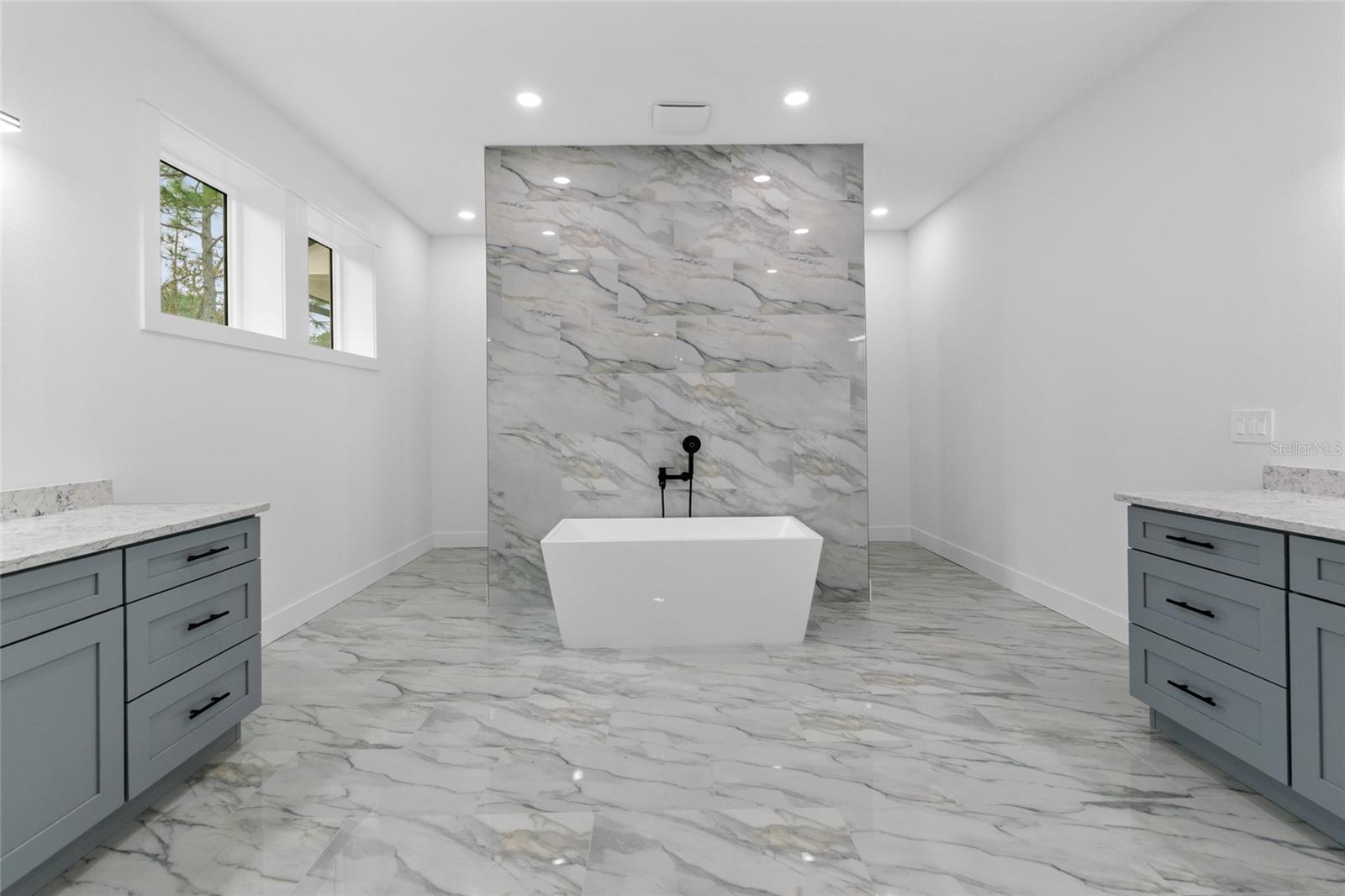 SUGARMILL WOODS, OAK VILLAGE - Residential