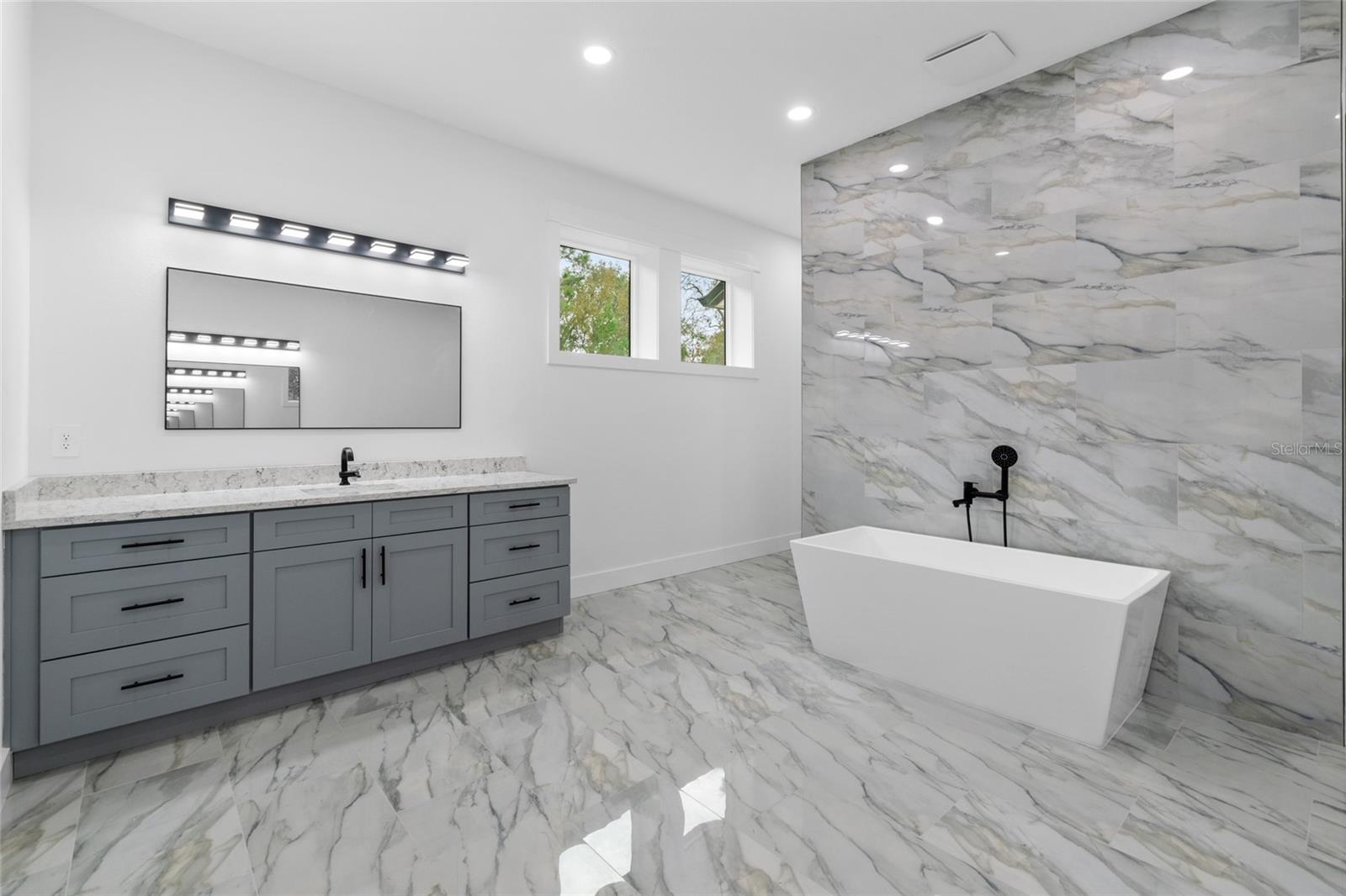 SUGARMILL WOODS, OAK VILLAGE - Residential