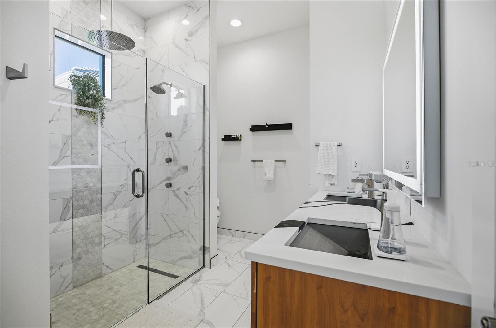 MARINA DEL PALMA - Residential