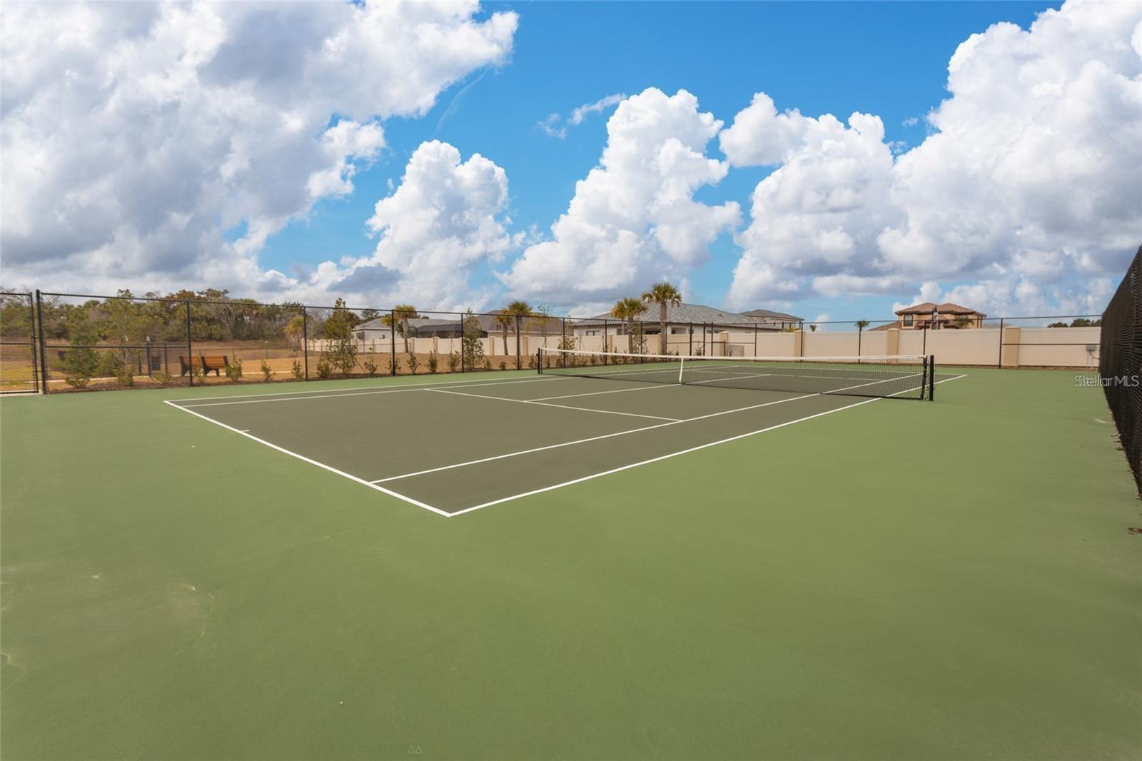 MARINA DEL PALMA - Residential