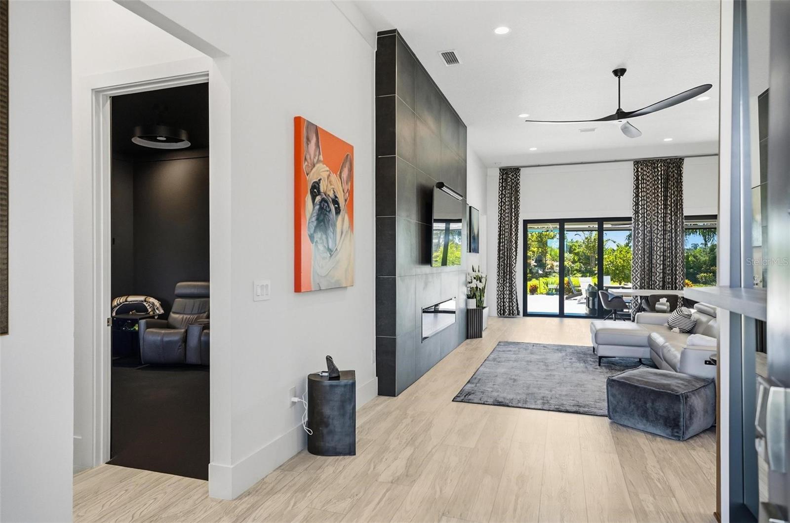 MARINA DEL PALMA - Residential