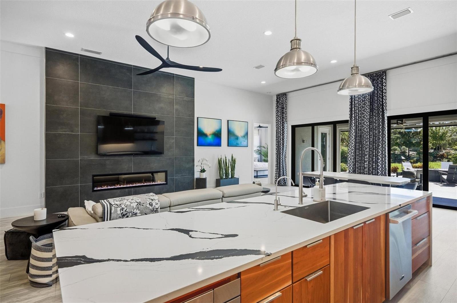 MARINA DEL PALMA - Residential