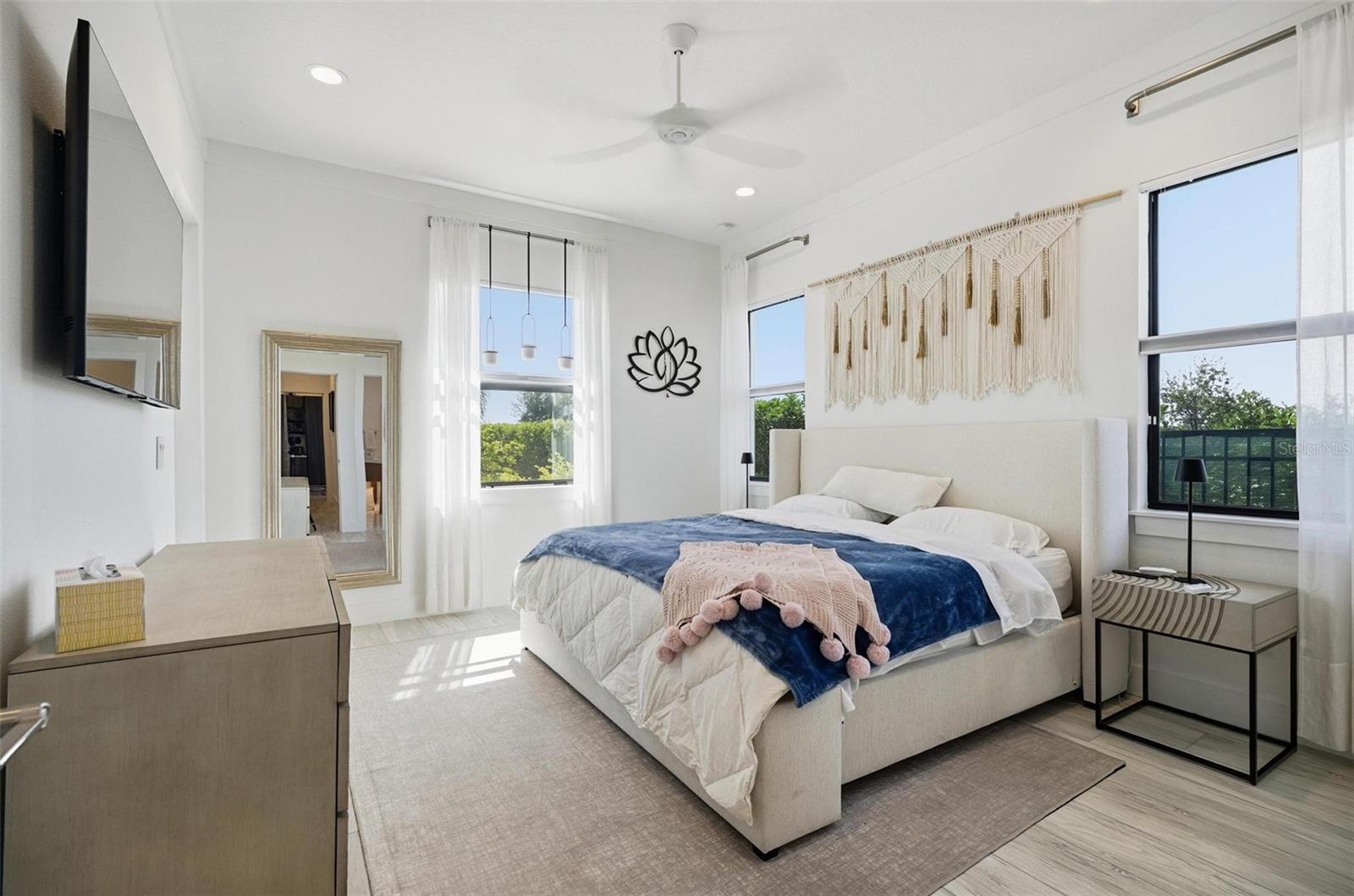 MARINA DEL PALMA - Residential